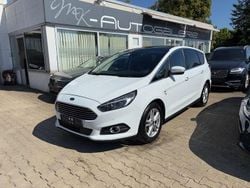 Weiß Gebraucht 2019 Ford S-MAX Titanium Van / Kleinbus | 13.990 € (Etwas zu teuer)