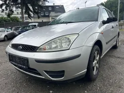 Silber metallic Gebraucht 2005 Ford Focus Viva X Kombi | 250 € (Superpreis)