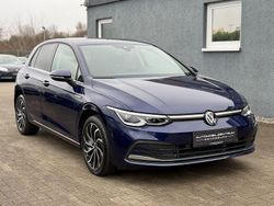 Blau Gebraucht 2022 VW Golf VIII Highline Limousine | 24.990 € (Fairer Preis)