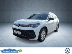 Weiss Gebraucht 2025 VW Tiguan IQ Drive SUV | 73.340 €