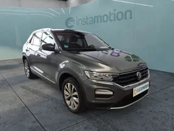 Grau Gebraucht 2021 VW T-Roc Style SUV | 19.280 € (Guter Preis)