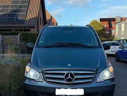 Grau Gebraucht 2012 Mercedes Vito Van / Kleinbus | 9.899 €
