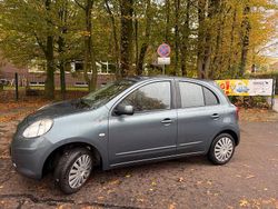 Grau Gebraucht 2011 Nissan Micra Kleinwagen | 2.250 €
