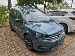Blau Gebraucht 2018 VW Caddy Trendline Van / Kleinbus | 15.650 € (Etwas zu teuer)
