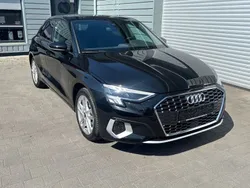Mythosschwarz metallic Gebraucht 2024 Audi A3 Sportback S-Line Limousine | 32.850 € (Superpreis)