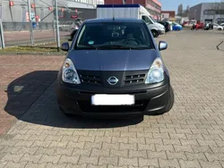 Nissan Pixo
