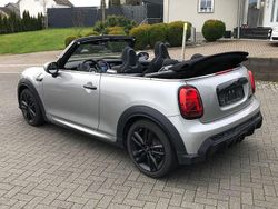 Silber Gebraucht 2023 Mini John Cooper Works Cabriolet Cabrio | 30.990 € (Fairer Preis)