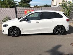 Weiß Gebraucht 2020 Mercedes B220 AMG Van / Kleinbus | 26.000 € (Fairer Preis)