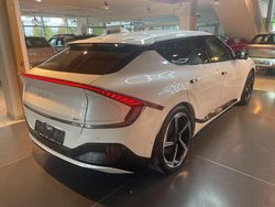 Weiß Gebraucht 2023 Kia EV6 SUV | 41.990 € (Teuer)