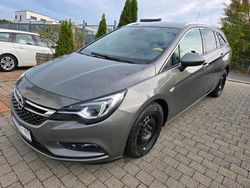 Grau Gebraucht 2017 Opel Astra Dynamic Kombi | 6.299 € (Teuer)