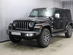 Black uni px8 5ca Gebraucht 2022 Jeep Wrangler Unlimited Overland SUV | 62.469 € (Etwas zu teuer)
