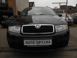 Schwarz Gebraucht 2005 Skoda Fabia Comfort Kombi | 3.499 €