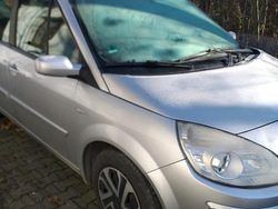 Silber Gebraucht 2007 Renault Scénic II Van / Kleinbus | 2.399 € (Fairer Preis)