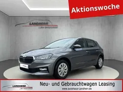 Grau Neu 2025 Skoda Fabia Selection Limousine | 17.695 € (Guter Preis)