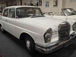 Weiß Gebraucht 1961 Mercedes B220 Van / Kleinbus | 10.900 €