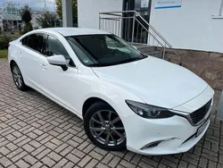 Weiß Gebraucht 2016 Mazda 6 Sports-Line Limousine | 6.900 € (Guter Preis)
