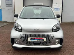 Tridion in cool silver Gebraucht 2021 Smart ForTwo Electric Drive Kleinwagen | 8.299 € (Guter Preis)