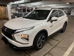 Weiß Gebraucht 2022 Mitsubishi Eclipse Cross Basis SUV | 20.800 € (Superpreis)