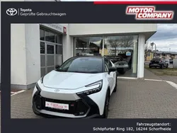 Platinumweiß perleffect Gebraucht 2023 Toyota C-HR Sport SUV | 44.990 € (Teuer)