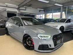 Grau Gebraucht 2019 Audi RS3 Sportback Sport Kleinwagen | 35.790 € (Guter Preis)