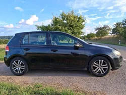 Schwarz Gebraucht 2009 VW Golf VI Limousine | 3.200 € (Fairer Preis)