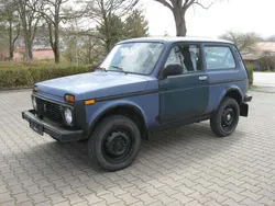 Blau Gebraucht 2006 Lada niva SUV | 950 € (Superpreis)