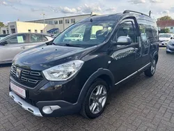 Schwarz Gebraucht 2019 Dacia Dokker Stepway Van | 12.990 € (Guter Preis)