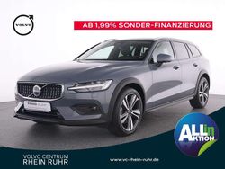 Andere farbe Gebraucht 2023 Volvo V60 CC Plus Kombi | 44.890 € (Etwas zu teuer)