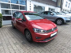 Rot Gebraucht 2016 VW Golf VII Allstar Limousine | 13.900 € (Guter Preis)