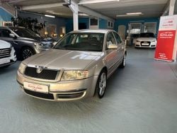 Beige Gebraucht 2004 Skoda Superb Elegance Limousine | 3.450 € (Etwas zu teuer)