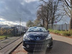 Schwarz Gebraucht 2008 Peugeot 207 CC Sport Cabrio | 2.000 € (Guter Preis)