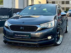 Grau Gebraucht 2016 DS Automobiles DS4 Limousine | 13.990 €