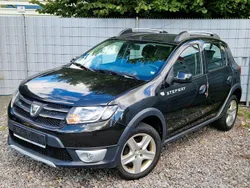 Schwarz Gebraucht 2014 Dacia Sandero Prestige Kleinwagen | 6.790 € (Guter Preis)