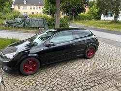Schwarz Gebraucht 2007 Opel Astra GTC Coupé | 1.999 €