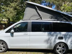 Weiß Gebraucht 2015 Mercedes V250 Marco Polo Van / Kleinbus | 39.500 €