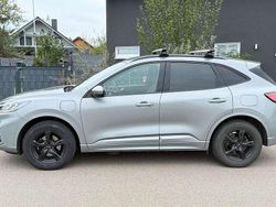 Grau Gebraucht 2022 Ford Kuga ST-Line X SUV | 25.800 € (Fairer Preis)