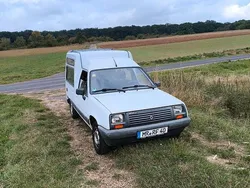 Weiß Gebraucht 1991 Renault Rapid Kombi | 950 €