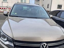 Gold Gebraucht 2011 VW Tiguan SUV | 10.000 € (Fairer Preis)
