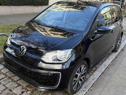 Schwarz Gebraucht 2023 VW e-up! Edition Kleinwagen | 21.000 € (Fairer Preis)