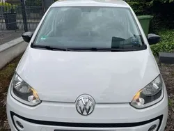 Weiß Gebraucht 2014 VW up! Cup Kleinwagen | 5.500 € (Guter Preis)
