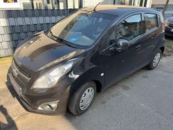 Schwarz Gebraucht 2014 Chevrolet Spark LS Kleinwagen | 2.999 € (Fairer Preis)