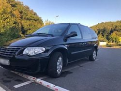 Schwarz Gebraucht 2006 Chrysler Grand Voyager Clasic Van / Kleinbus | 2.200 € (Superpreis)