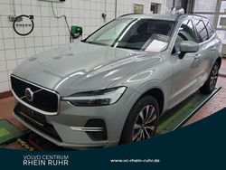 Vapour grey / metallic Gebraucht 2023 Volvo XC60 Core SUV | 35.950 € (Superpreis)