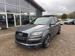 Grau Gebraucht 2013 Audi Q7 Sport SUV | 14.900 € (Guter Preis)