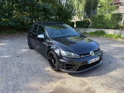 Schwarz Gebraucht 2015 VW Golf VII R Limousine | 19.900 € (Etwas zu teuer)