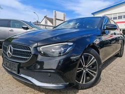 Schwarz Gebraucht 2022 Mercedes E200 Avantgarde Limousine | 27.727 € (Guter Preis)