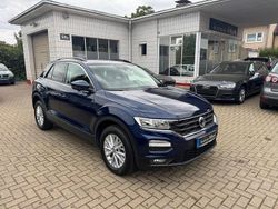Blau Gebraucht 2018 VW T-Roc Basis SUV | 17.999 € (Fairer Preis)