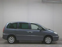 Eisengrau metallic Gebraucht 2008 Peugeot 807 Premium Van / Kleinbus | 1.290 € (Superpreis)