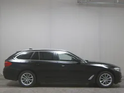 Schwarz Gebraucht 2019 BMW 520 Performance Kombi | 17.980 € (Superpreis)