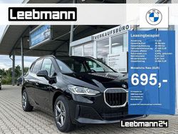 Saphirschwarz metallic Neu 2025 BMW 225 Active Tourer Luxury Line Van / Kleinbus | 45.950 € (Fairer Preis)